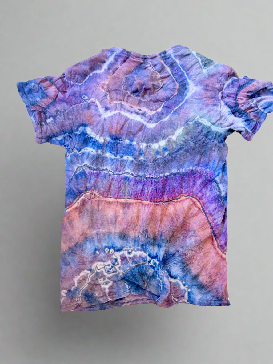 Supreme Hare – Upcycled Small Tee