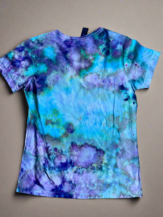 Ocean Bloom Tie-Dye V-Neck – S (Gildan Women’s 64V00L)