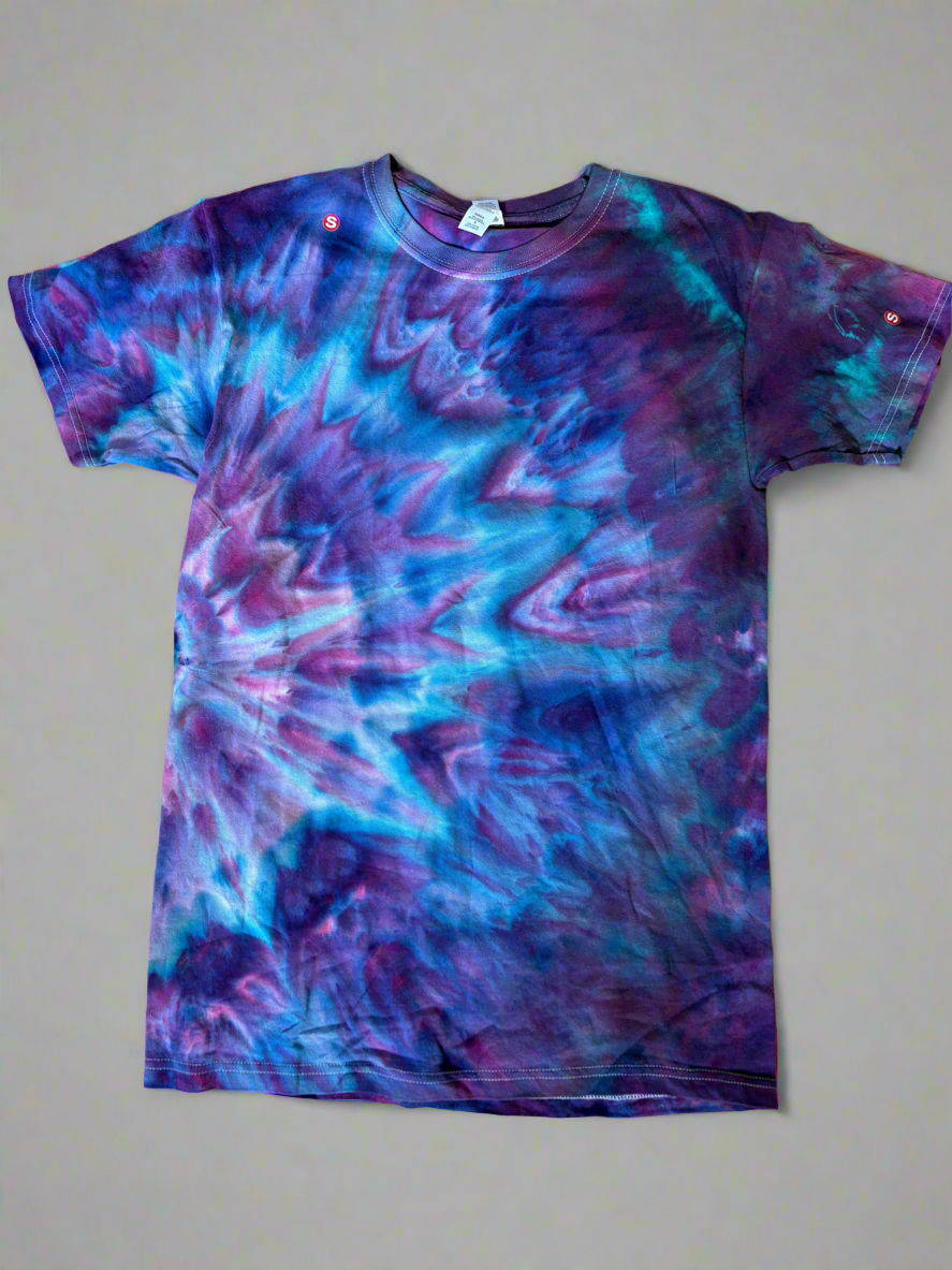 Electric Bloom Tie-Dye Tee – S (M&O 4800)