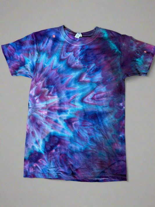 Electric Bloom Tie-Dye Tee – S (M&O 4800)