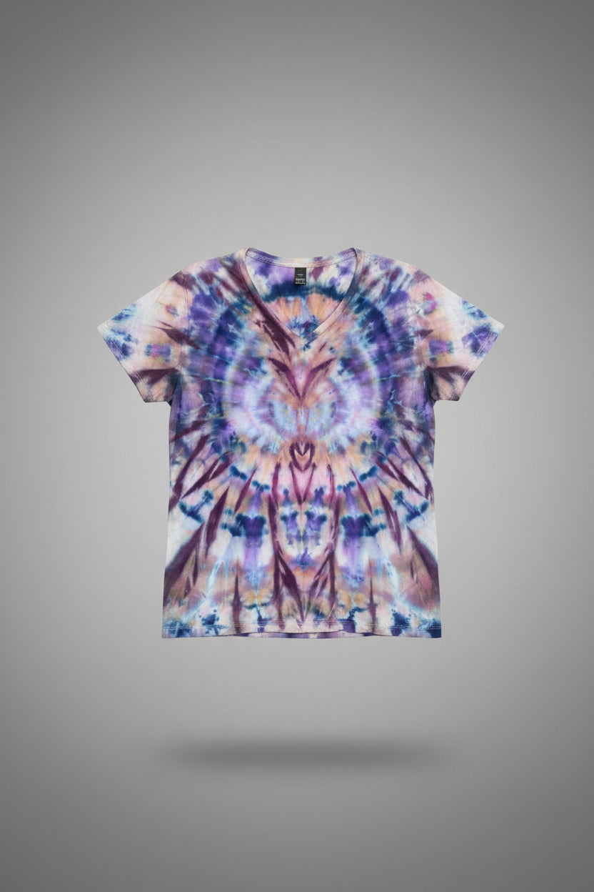 Night Owl — XL Women’s V-Neck Tie-Dye Shirt