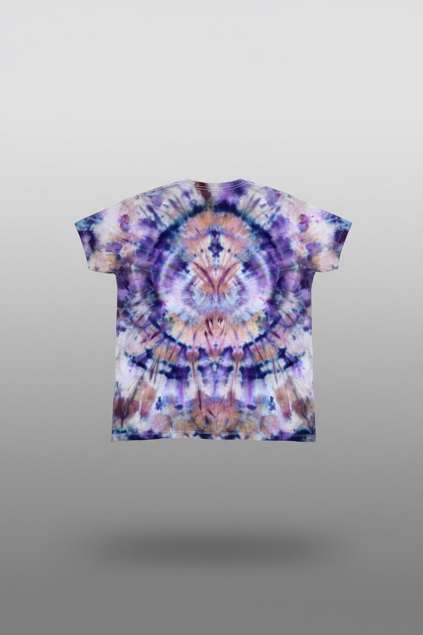 Night Owl — XL Women’s V-Neck Tie-Dye Shirt