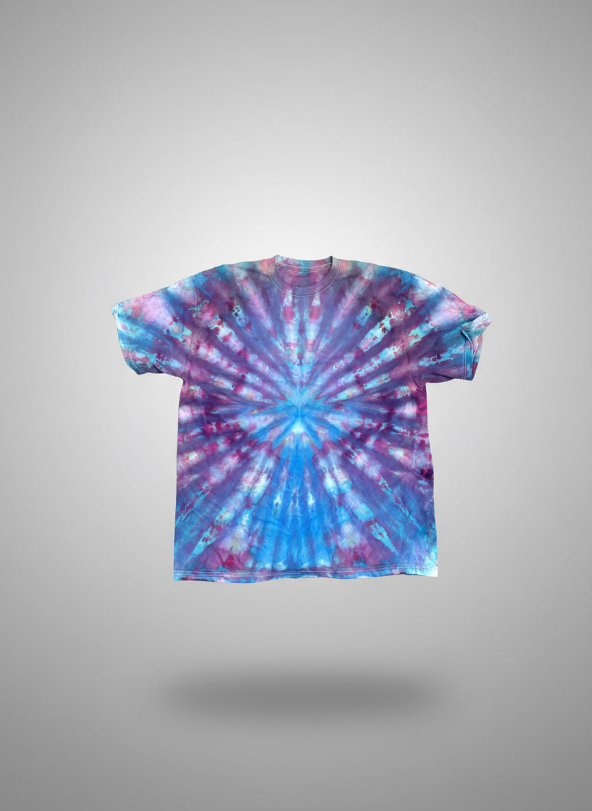 Starwell – XL Gildan Hammer Tee