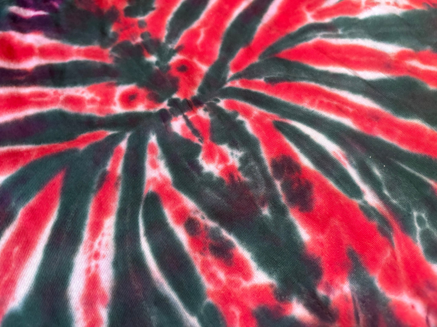 Mixed Results Tie Dye T-Shirt –  [M]