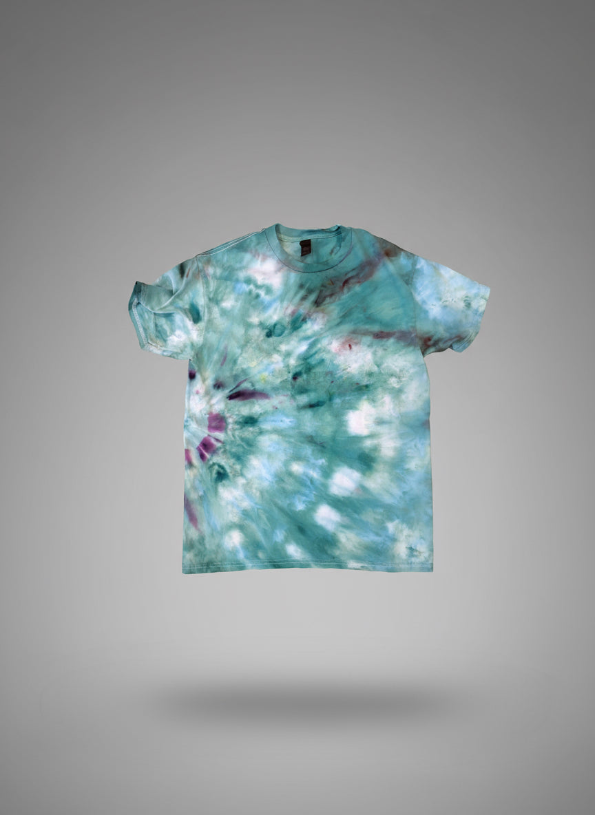 “Seafoam Current” — Medium Gildan 2000