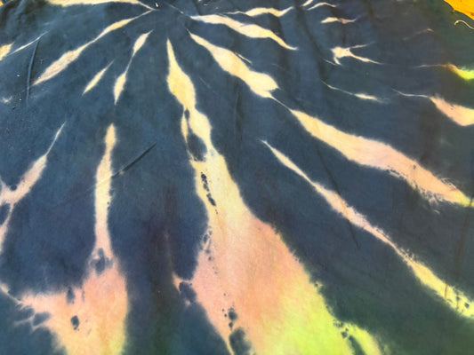 Mixed Results Tie Dye T-Shirt – [XL]