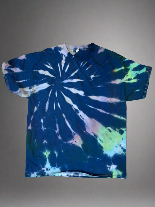Mixed Results Tie Dye T-Shirt – [XL]
