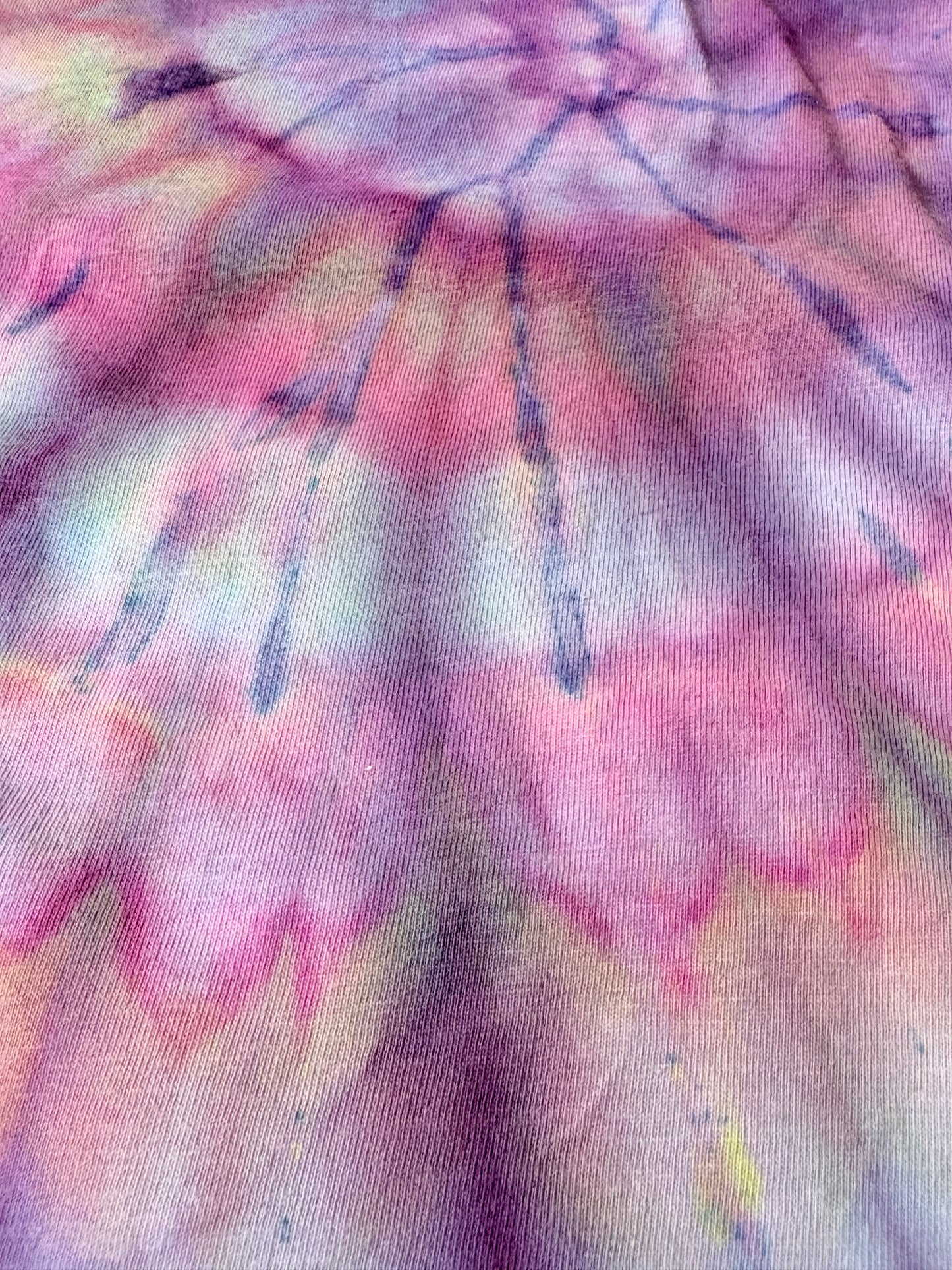 Andromeda Bloom -Small - Gildan Hammer Tee