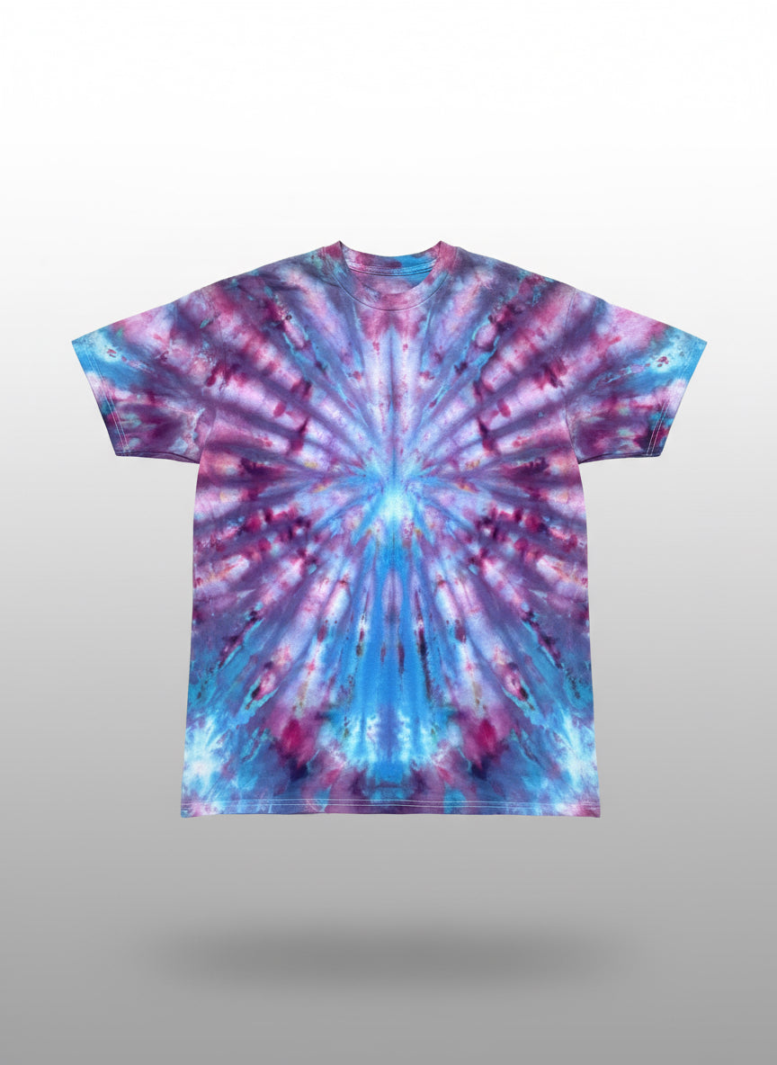 Starwell – XL Gildan Hammer Tee