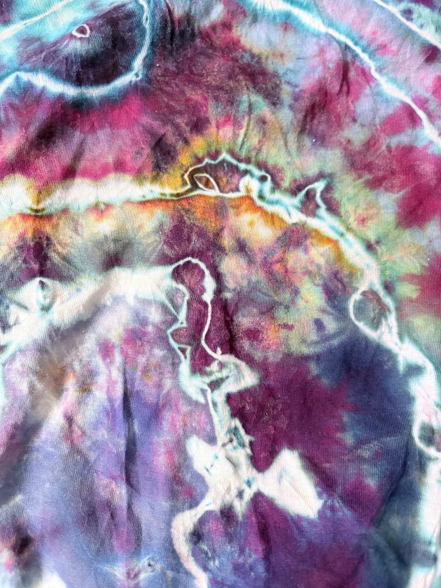 Geode Mirage - Large Gildan Softstyle