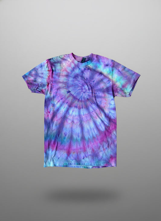 Andromeda Bloom -Small - Gildan Hammer Tee