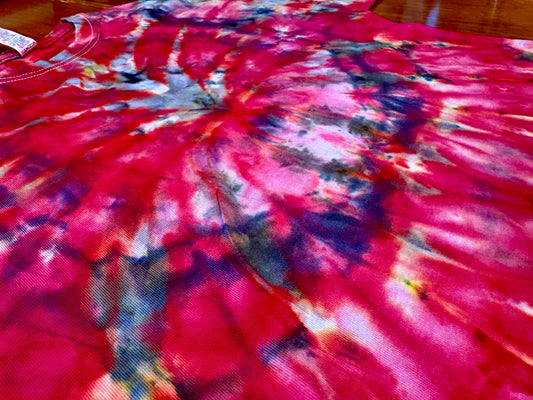 Mixed Results Tie Dye T-Shirt –  [M]