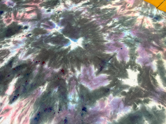 Mixed Results Tie Dye T-Shirt – [Women's XL]